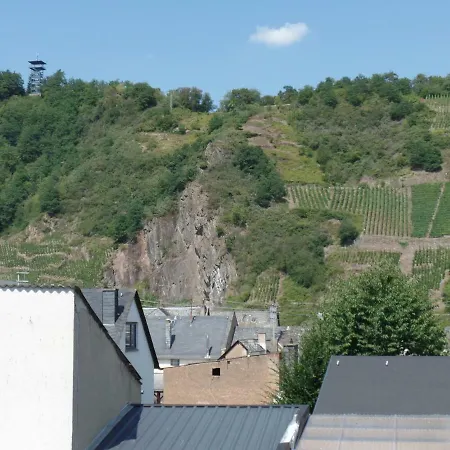 Springiersbacher Strasse 10 Appartement *